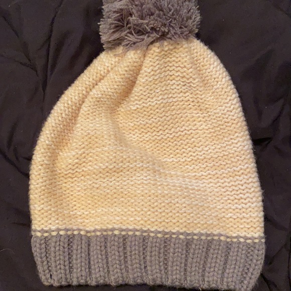 Unisex kid’s beanies - Picture 3 of 3
